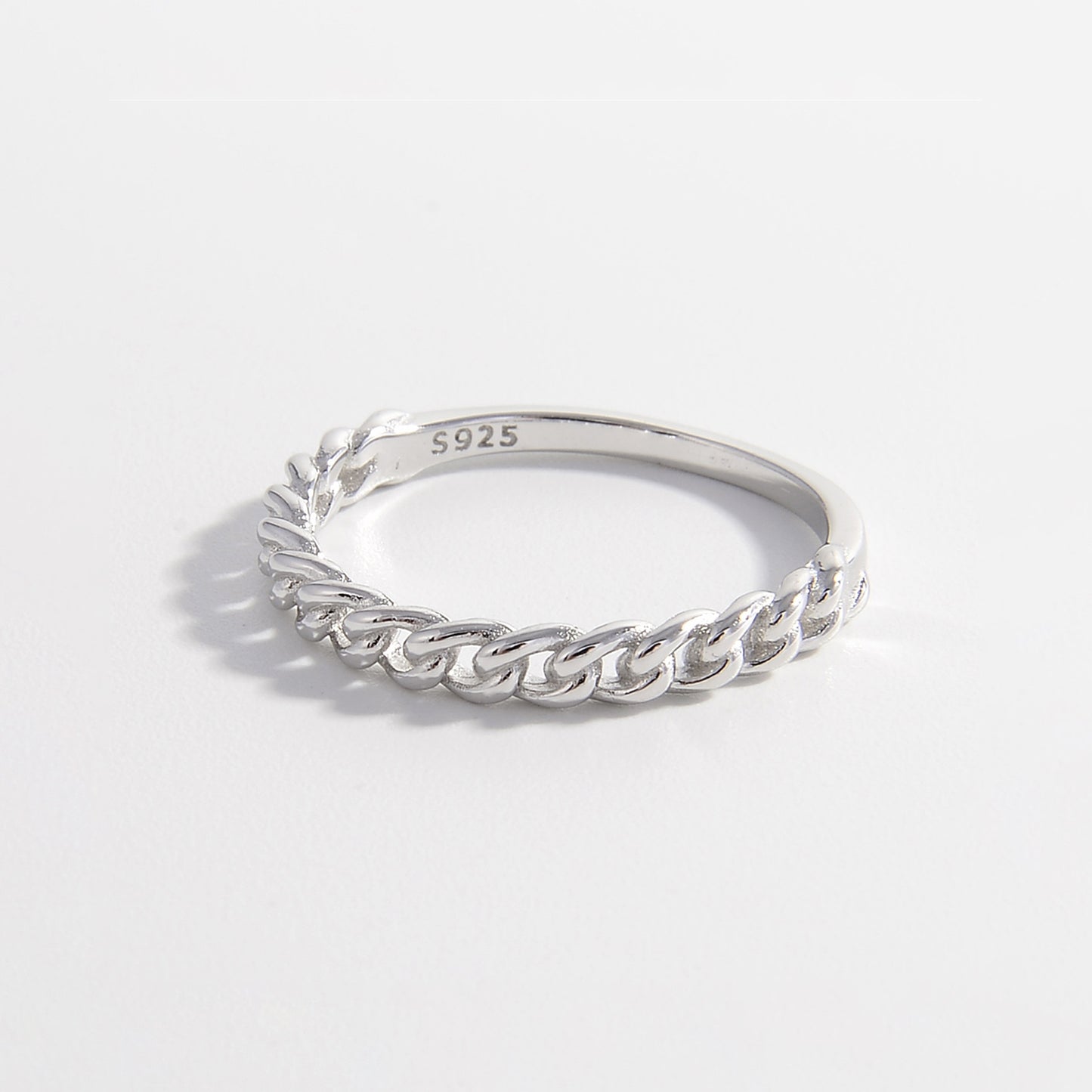 Intertwined Ring